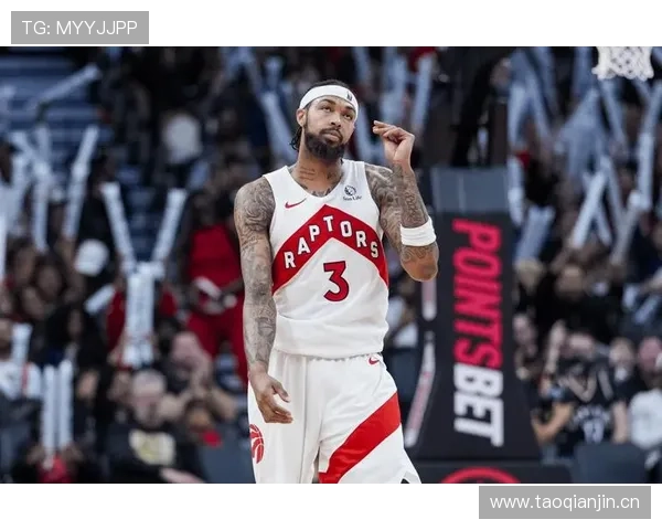 英格拉姆利用中距离和无球跑动提升得分效率，拉开与同位置球员差距